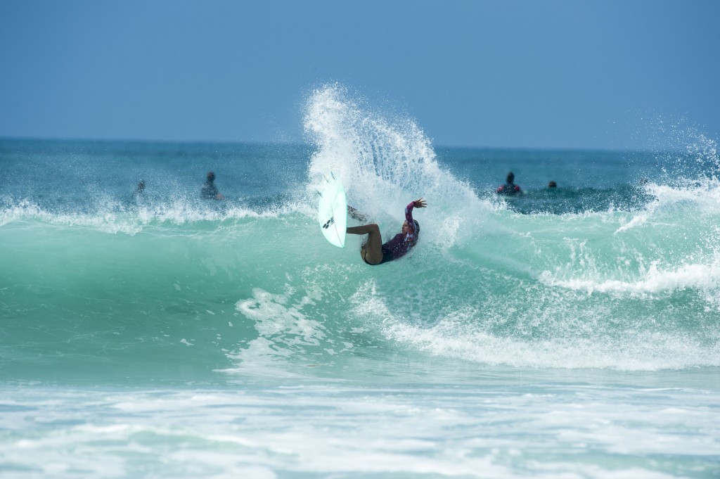 Rosy Hodge, Trestles